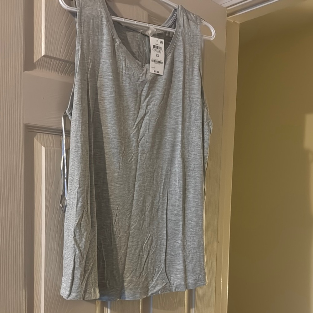 Women's Gray Sleeveless Top - Picture 4 of 4